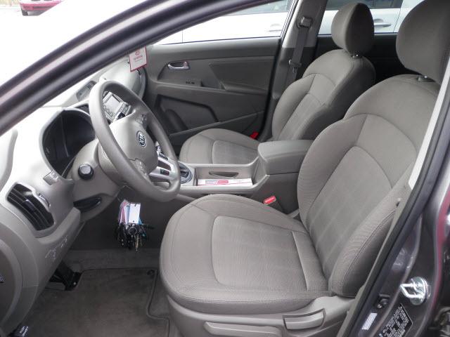 Kia Sportage 2011 photo 2