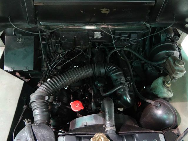 Land Rover Defender 1977 photo 11