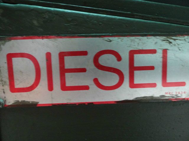 Land Rover Defender 1977 photo 6