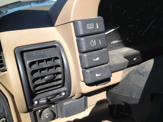 Land Rover Discovery 1994 photo 17