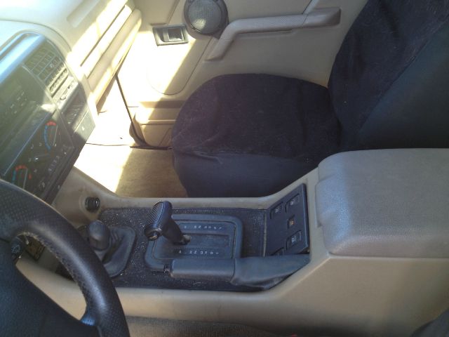 Land Rover Discovery 1994 photo 6