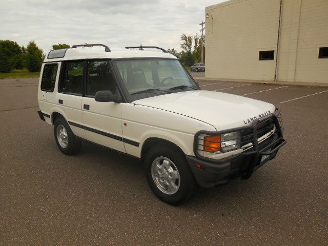 Land Rover Discovery 1996 photo 1