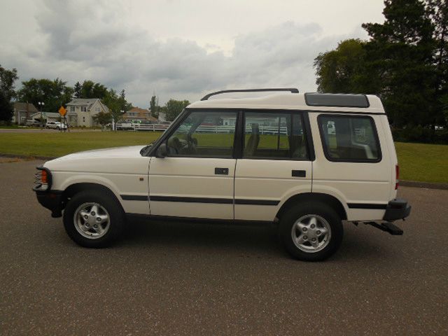 Land Rover Discovery 1996 photo 3