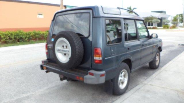 Land Rover Discovery 1997 photo 0
