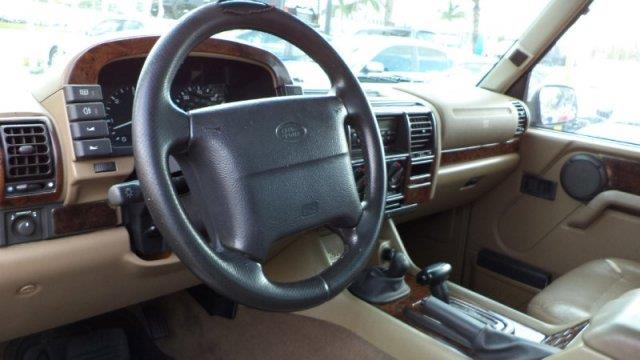 Land Rover Discovery 1997 photo 2
