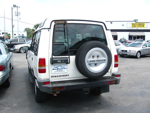 Land Rover Discovery 1998 photo 2