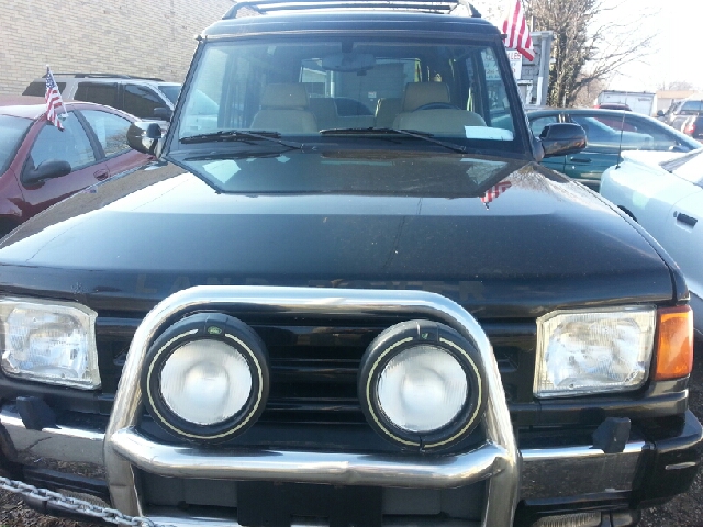 Land Rover Discovery 1998 photo 1