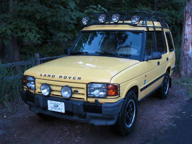 Land Rover Discovery 1998 photo 2