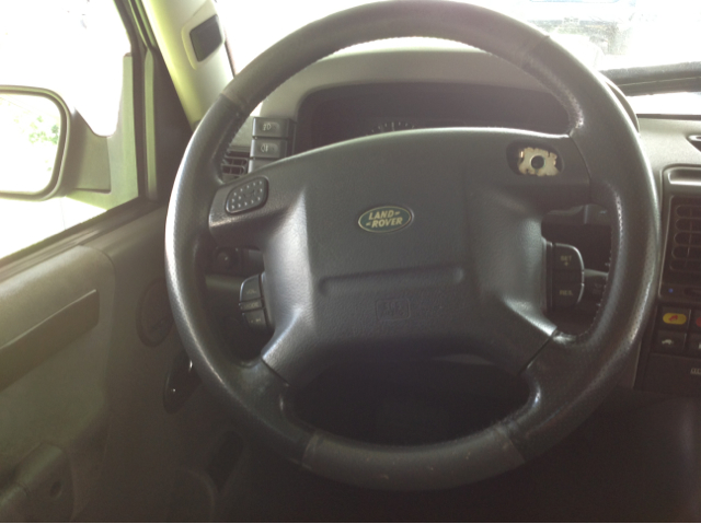 Land Rover Discovery 1999 photo 1