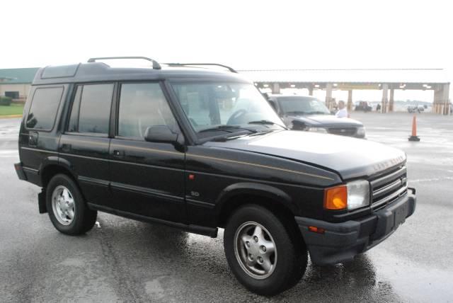 Land Rover Discovery 1999 photo 2