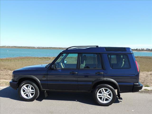 Land Rover Discovery 2003 photo 4