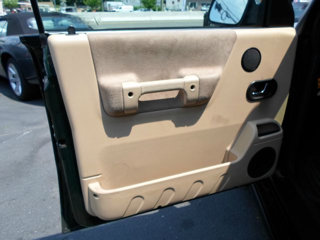 Land Rover Discovery 2003 photo 23