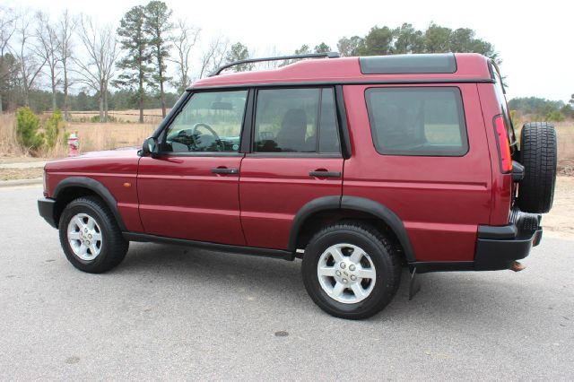 Land Rover Discovery 2003 photo 3