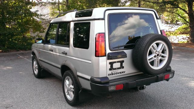 Land Rover Discovery 2003 photo 3