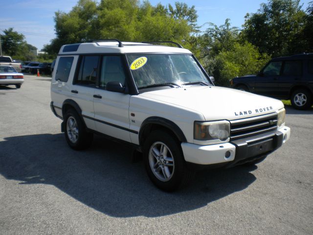 Land Rover Discovery 2003 photo 1