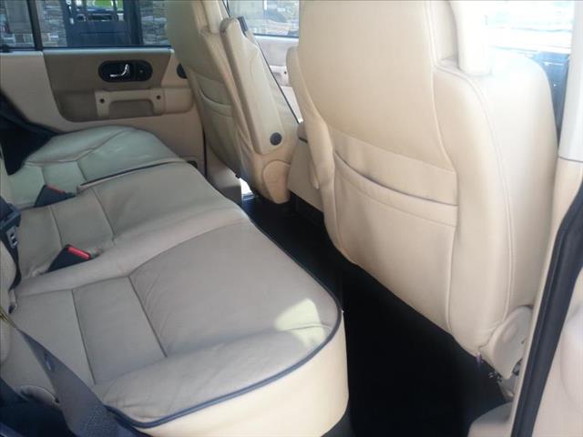 Land Rover Discovery 2003 photo 4