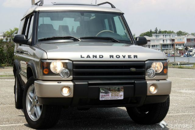 Land Rover Discovery 2003 photo 0