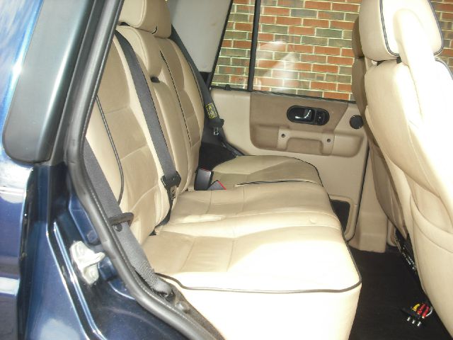 Land Rover Discovery 2003 photo 10