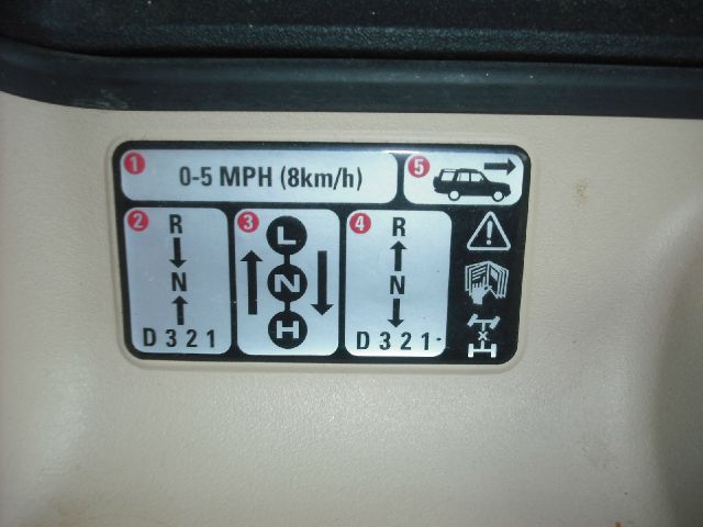 Land Rover Discovery 2003 photo 9