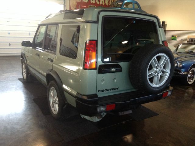 Land Rover Discovery 2003 photo 0