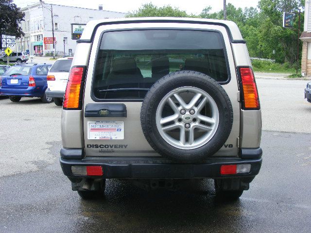 Land Rover Discovery 2003 photo 2