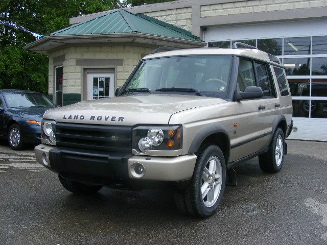 Land Rover Discovery 2003 photo 3