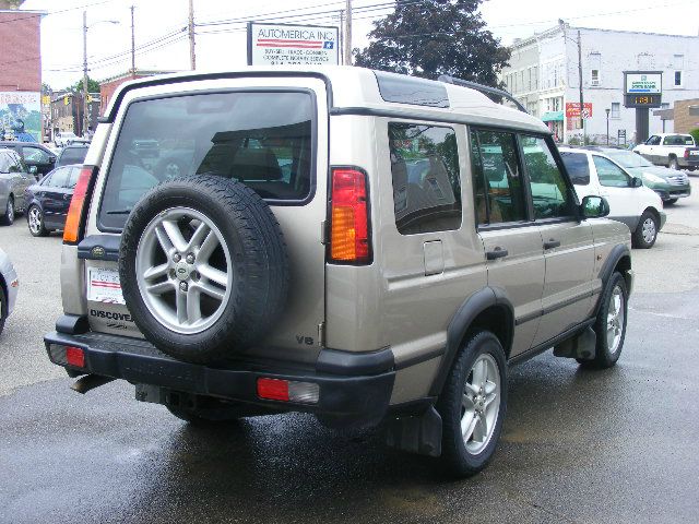 Land Rover Discovery 2003 photo 4