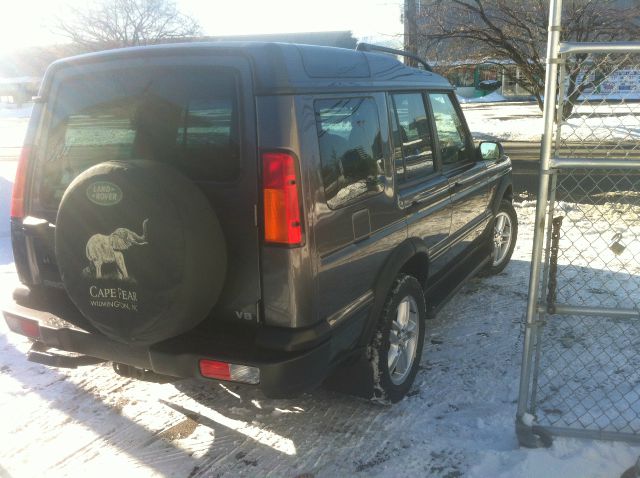 Land Rover Discovery SE SUV