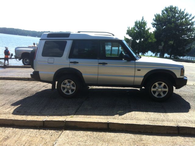Land Rover Discovery 2003 photo 4