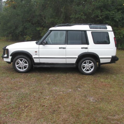 Land Rover Discovery 2003 photo 2