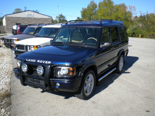 Land Rover Discovery 2003 photo 1