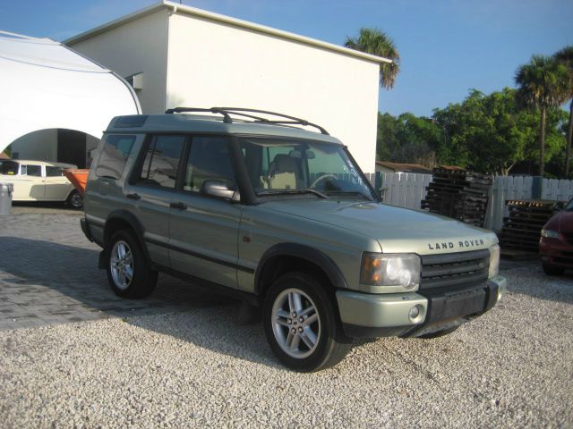 Land Rover Discovery 2003 photo 4