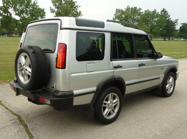 Land Rover Discovery 2003 photo 3