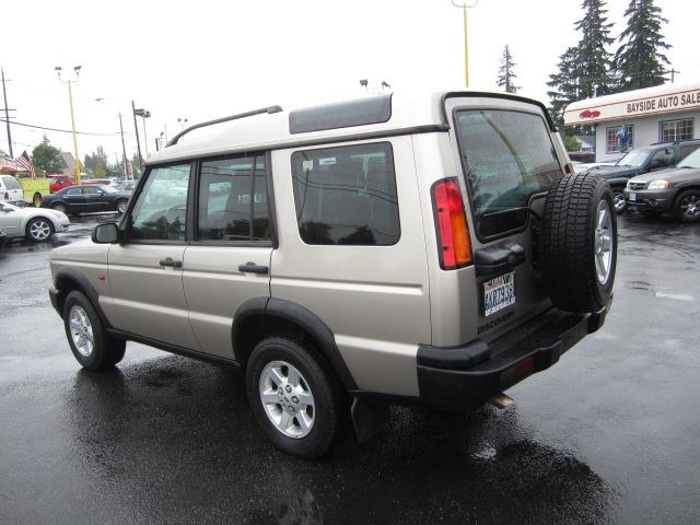 Land Rover Discovery 2003 photo 2
