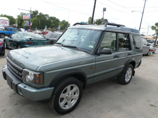 Land Rover Discovery 2004 photo 3