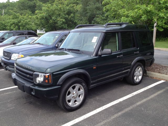Land Rover Discovery 2004 photo 8