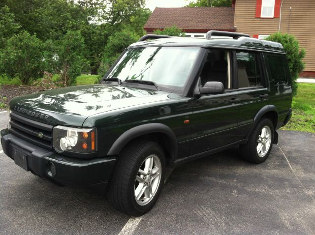 Land Rover Discovery 2004 photo 1