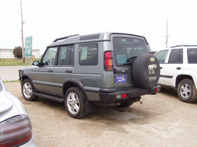 Land Rover Discovery 2004 photo 0