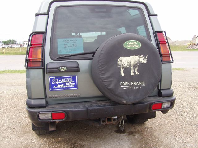 Land Rover Discovery 2004 photo 2