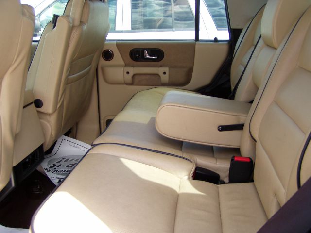 Land Rover Discovery 2004 photo 4