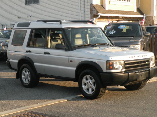 Land Rover Discovery 2004 photo 4