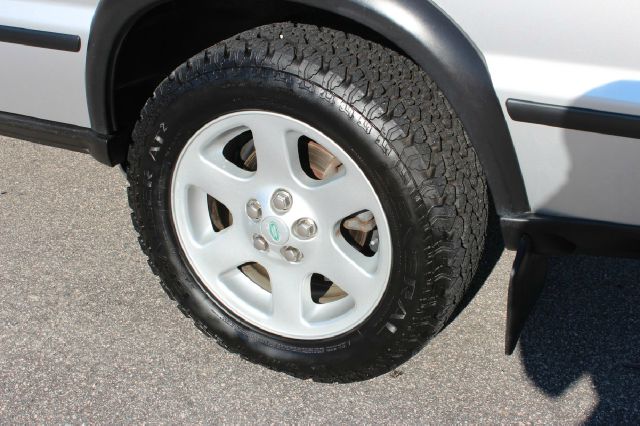 Land Rover Discovery 2004 photo 4