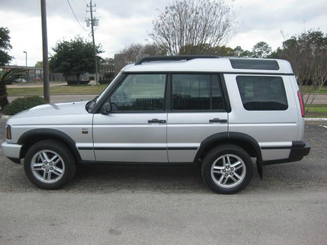 Land Rover Discovery 2004 photo 4
