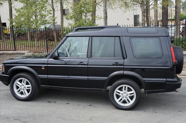 Land Rover Discovery 2004 photo 10
