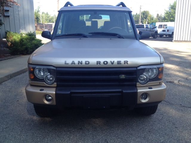 Land Rover Discovery 2004 photo 3