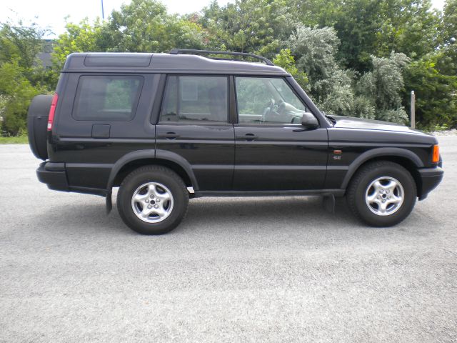Land Rover Discovery II 1999 photo 3