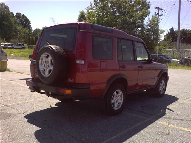 Land Rover Discovery II 1999 photo 2