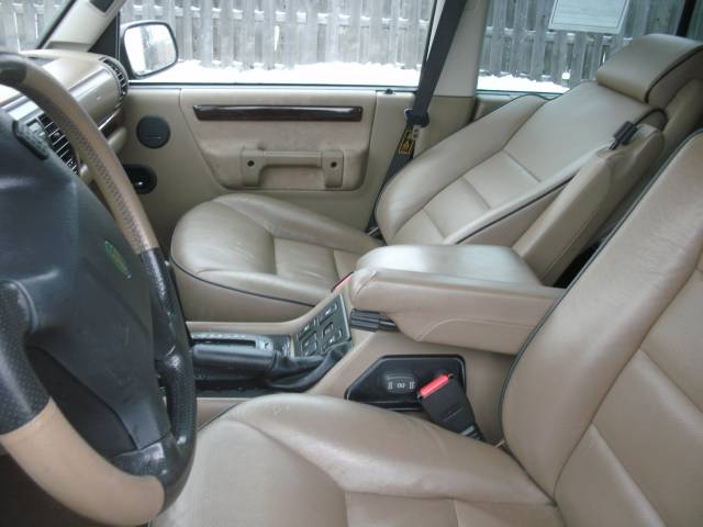 Land Rover Discovery II 1999 photo 2