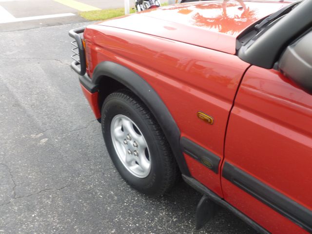 Land Rover Discovery II 1999 photo 2