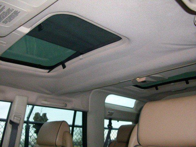Land Rover Discovery II 1999 photo 5